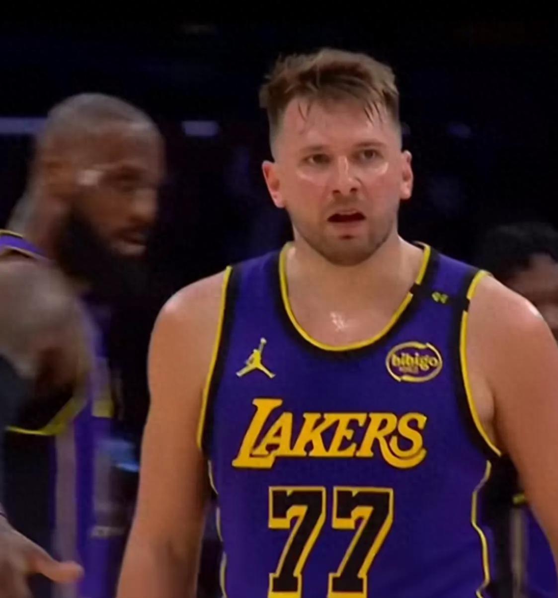 奇异果体育-东契奇意外战胜澳大利亚队，反败为胜引爆全场！全场沸腾不已的简单介绍