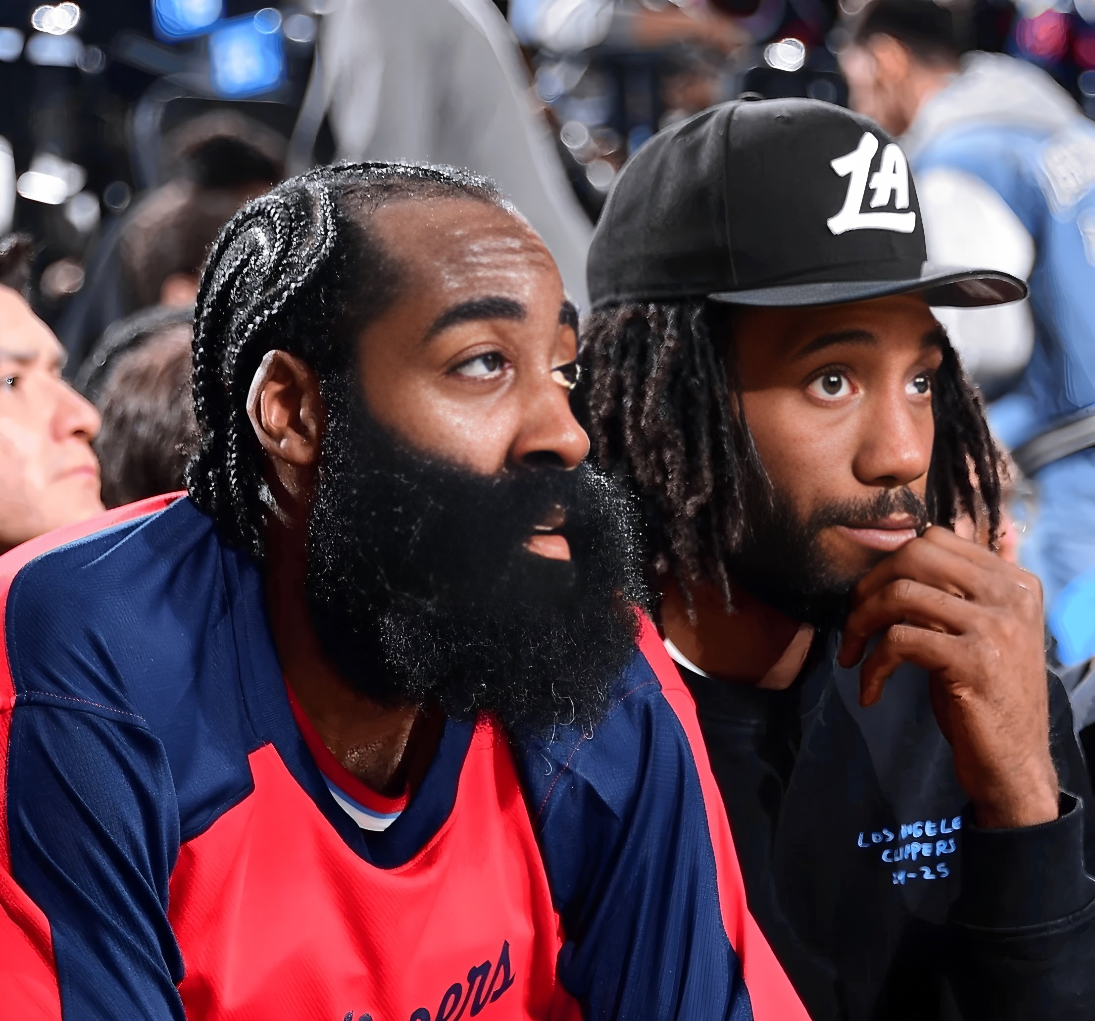 奇异果体育- 哈登在湖人比赛中大胜,出色防守引发热议的是谁 