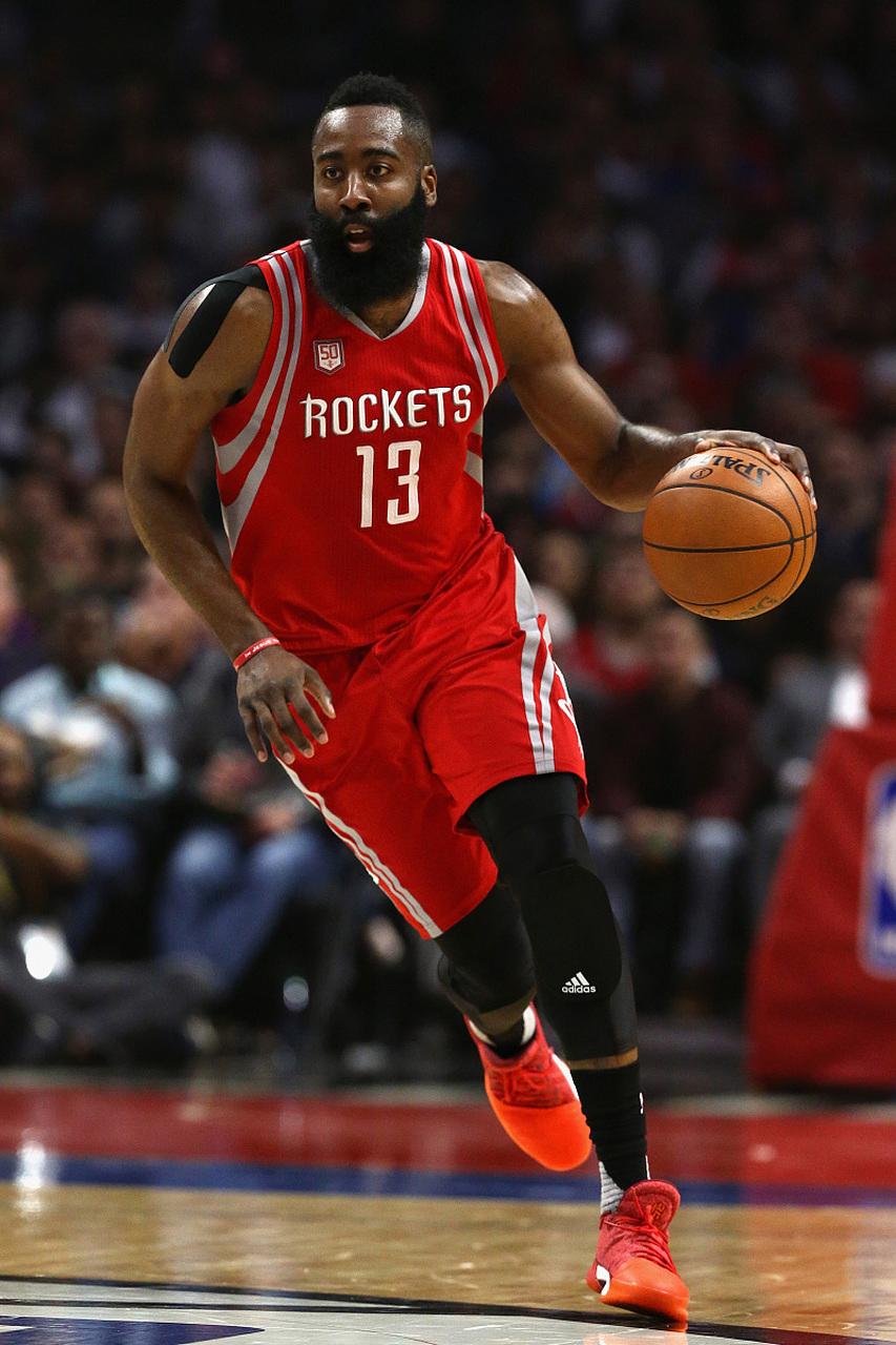 奇异果体育- 哈登大两双火箭斩获10连胜 公牛爆冷23分大胜凯尔特人 